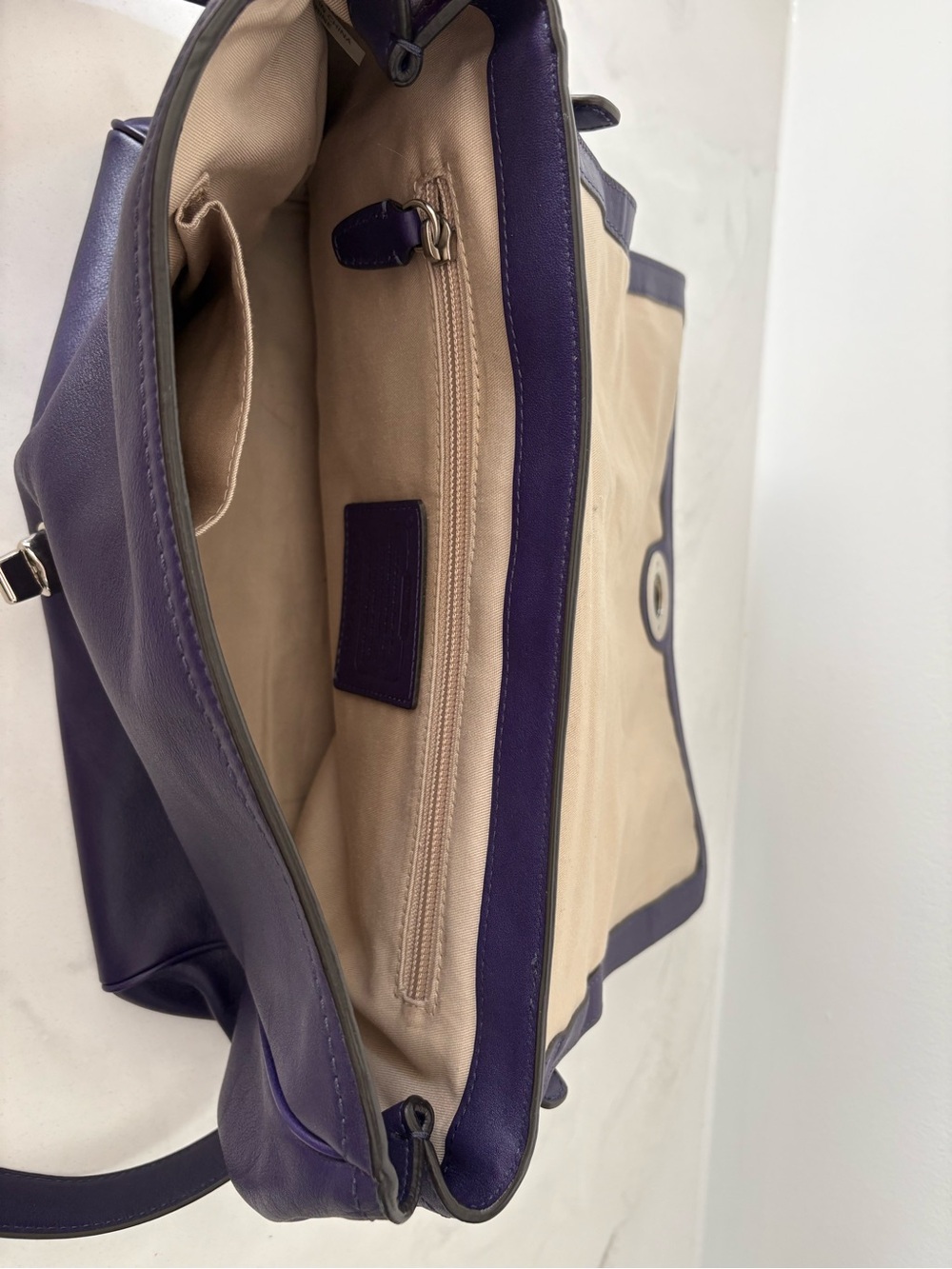 COACH Legacy Bag - Picture 5 of 6
